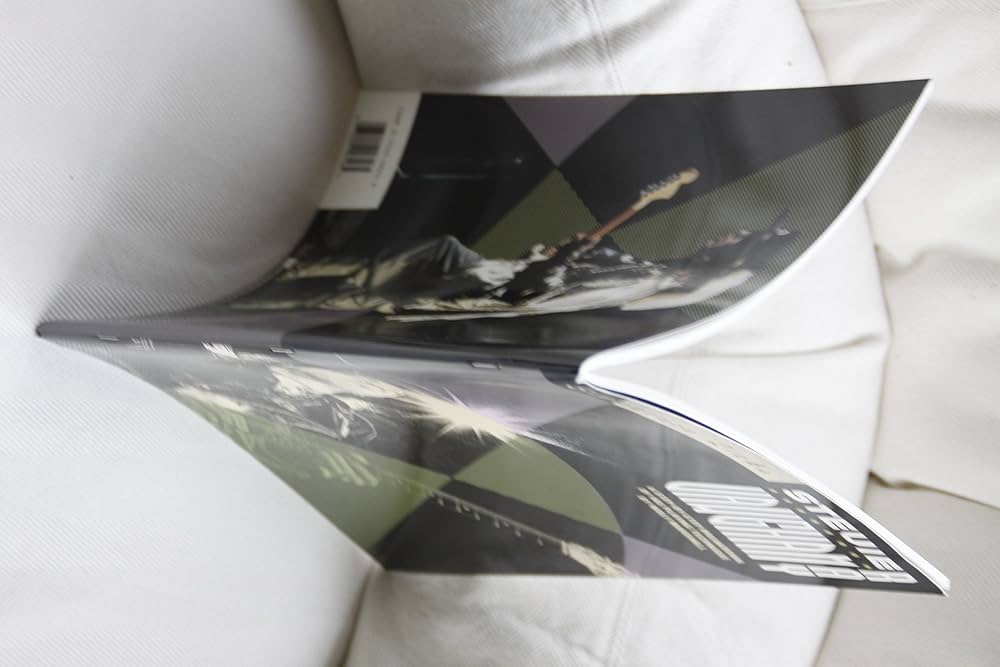 その他 Stevie Ray Vaughan: A Step-By-Step Breakdown of His Playing Technique (Signature Licks) その他 Stevie Ray Vaughan: A Step-By-Step Breakdown of His